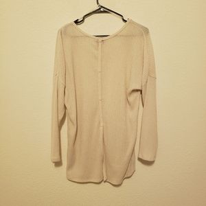 Light sweater/long sleeve